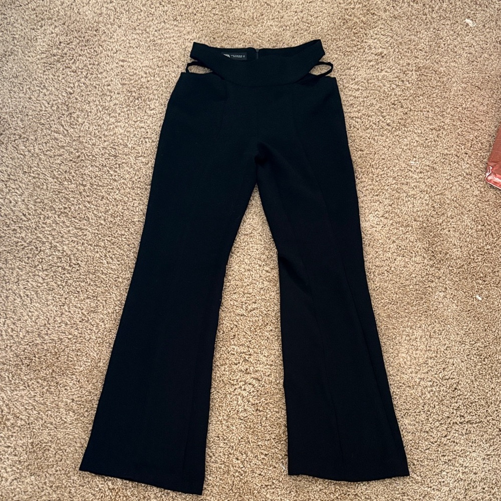 Zara Black Flare Pants with Cut-Out Detail